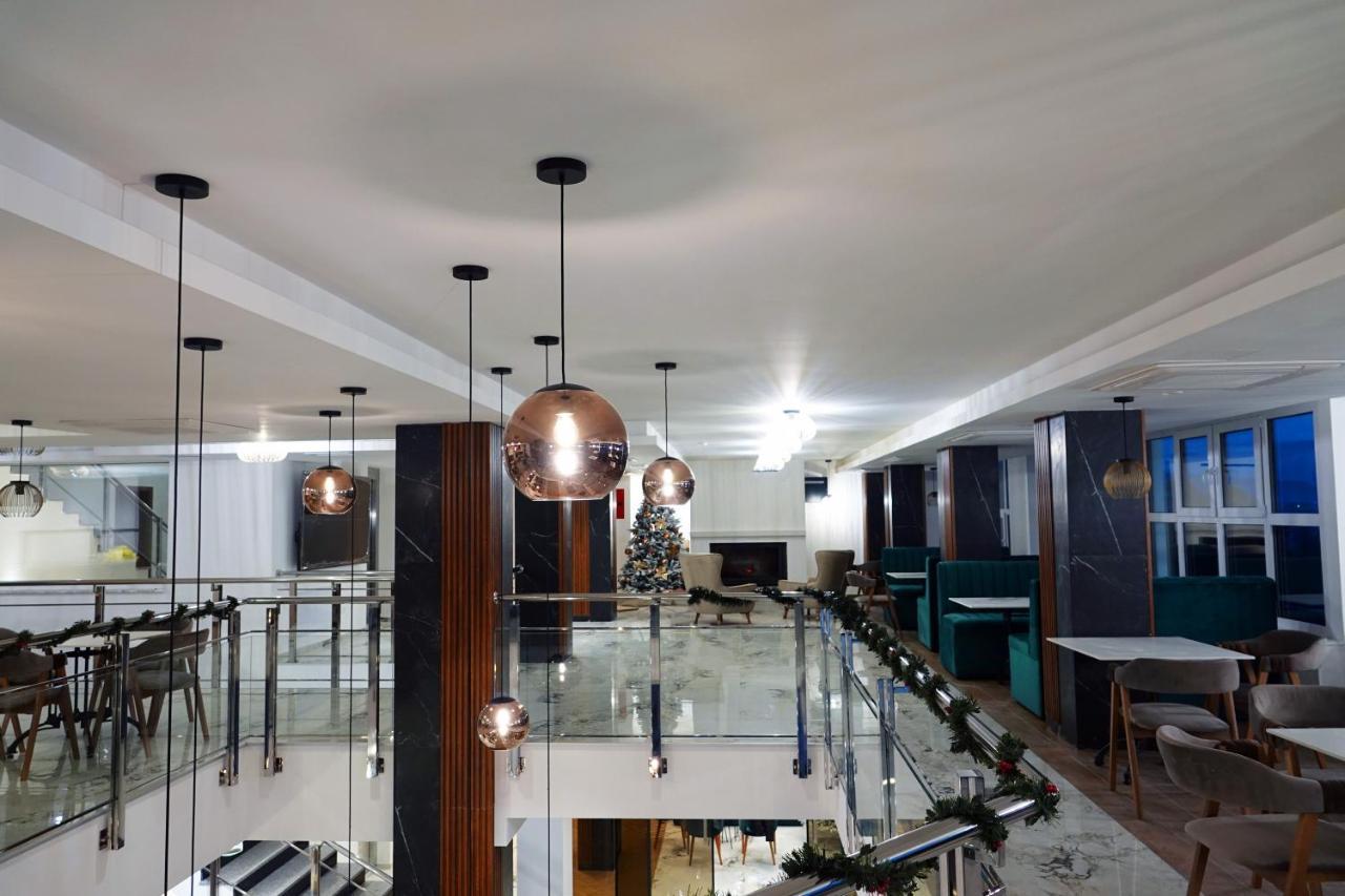 Dishli Hotel & Spa Struga Bagian luar foto