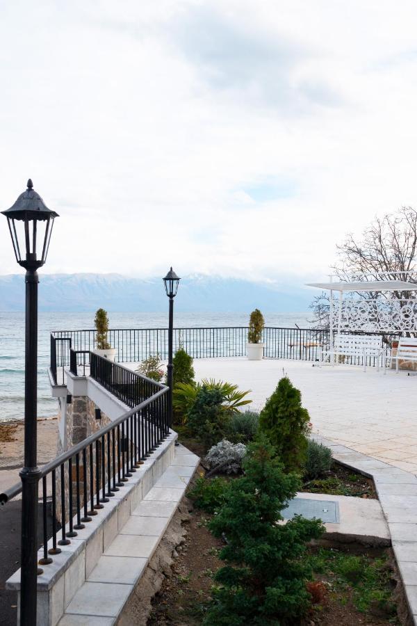 Dishli Hotel & Spa Struga Bagian luar foto