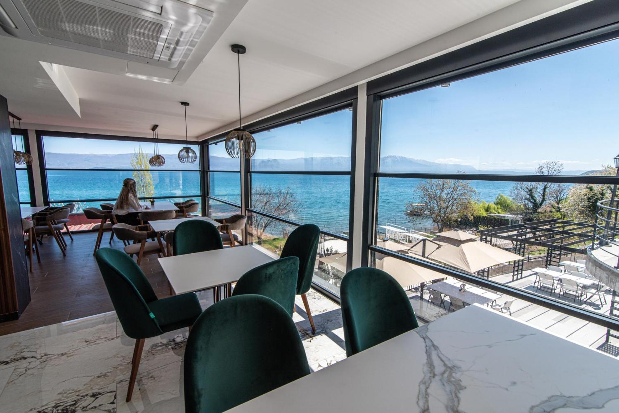 Dishli Hotel & Spa Struga Bagian luar foto