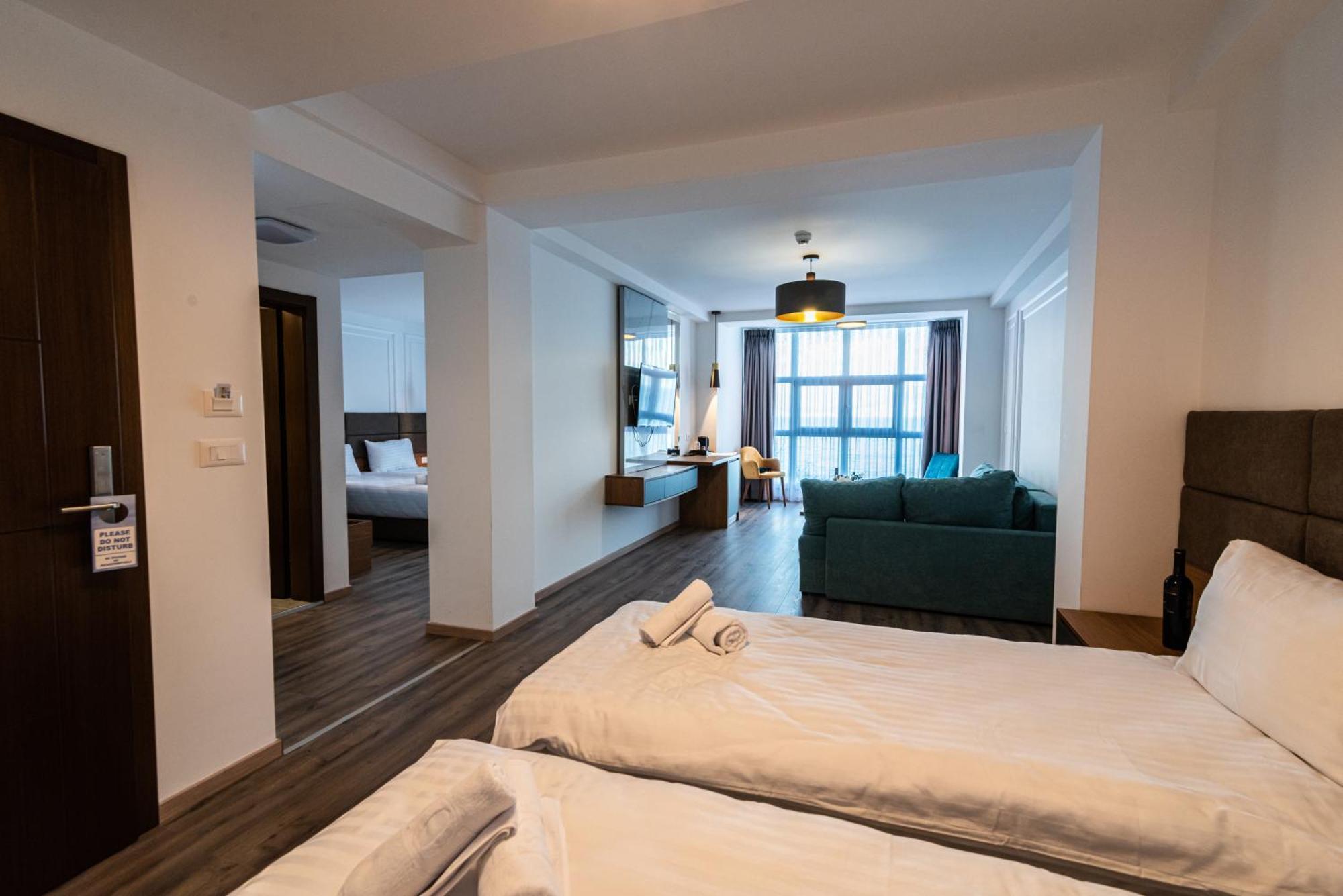 Dishli Hotel & Spa Struga Bagian luar foto