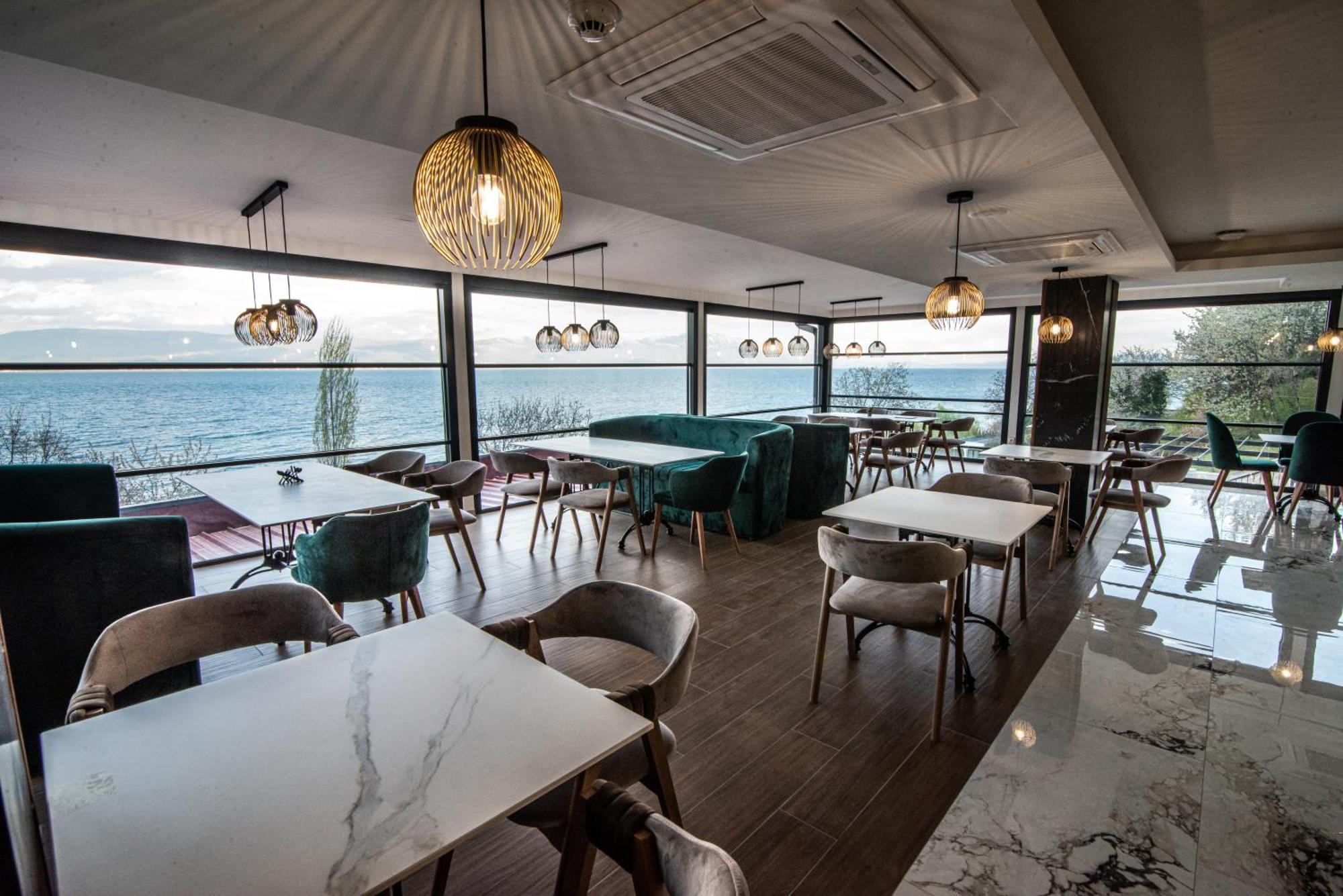Dishli Hotel & Spa Struga Bagian luar foto